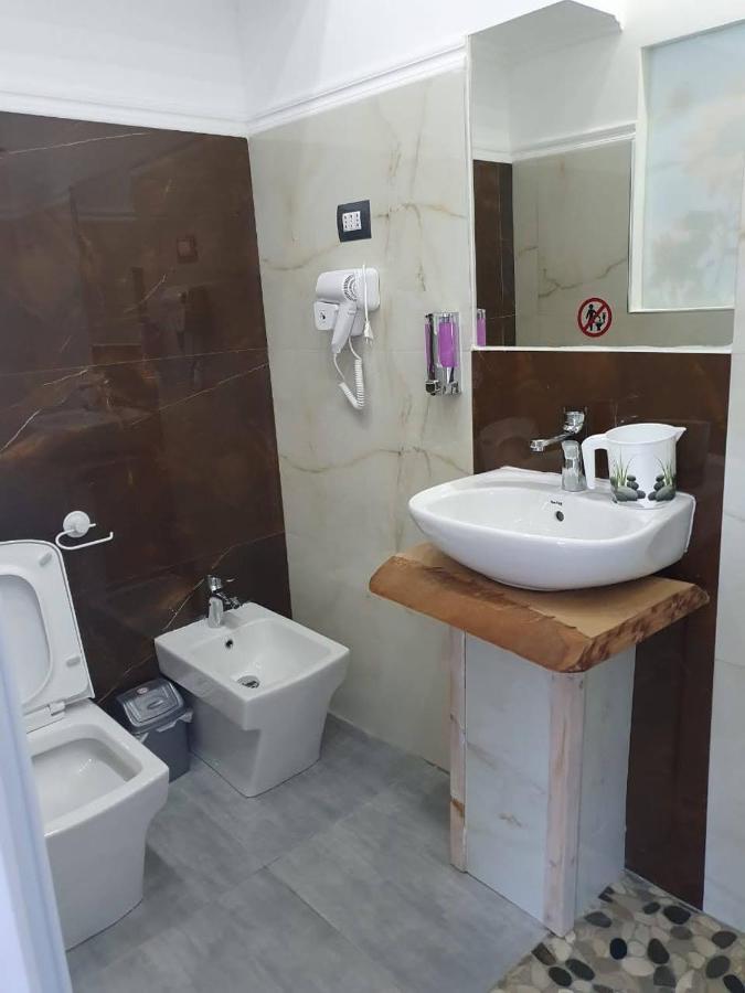 Vila Oliven Vlore Exterior photo