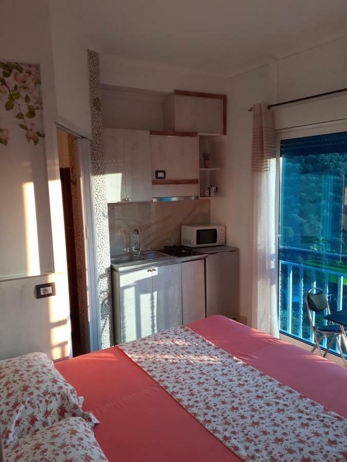 Vila Oliven Vlore Exterior photo